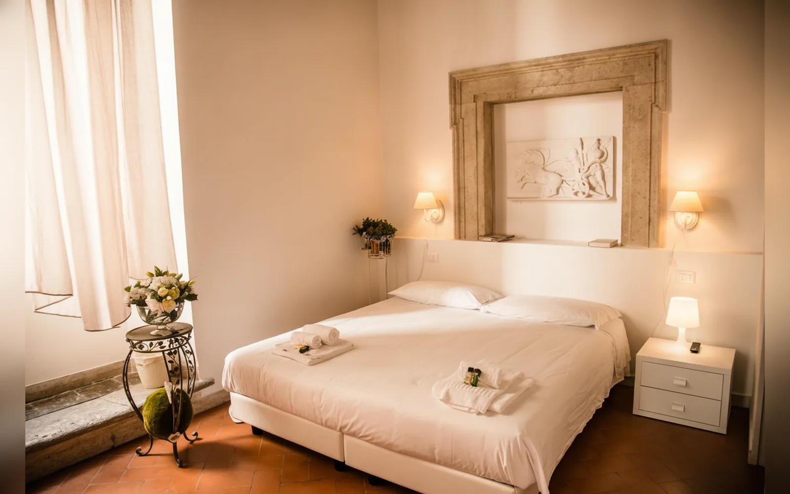 Camera con bagno privato — flowers apartments, Roma (Lazio) (foto 28)
