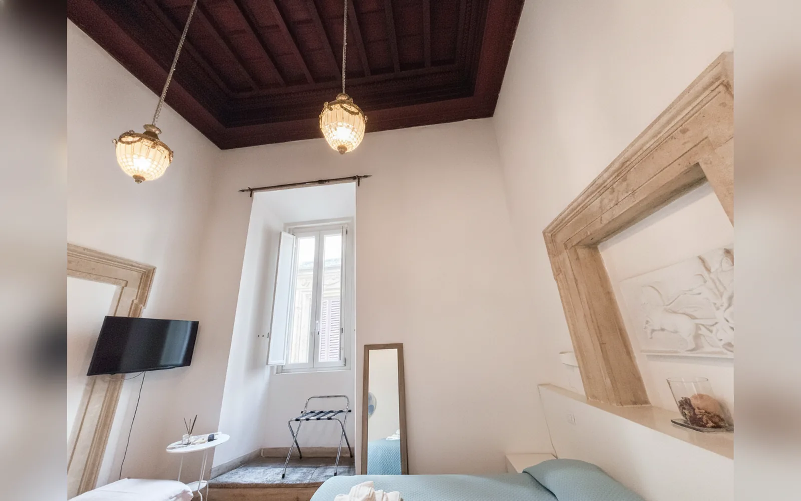 Camera con bagno privato — flowers apartments, Roma (Lazio) (foto 30)
