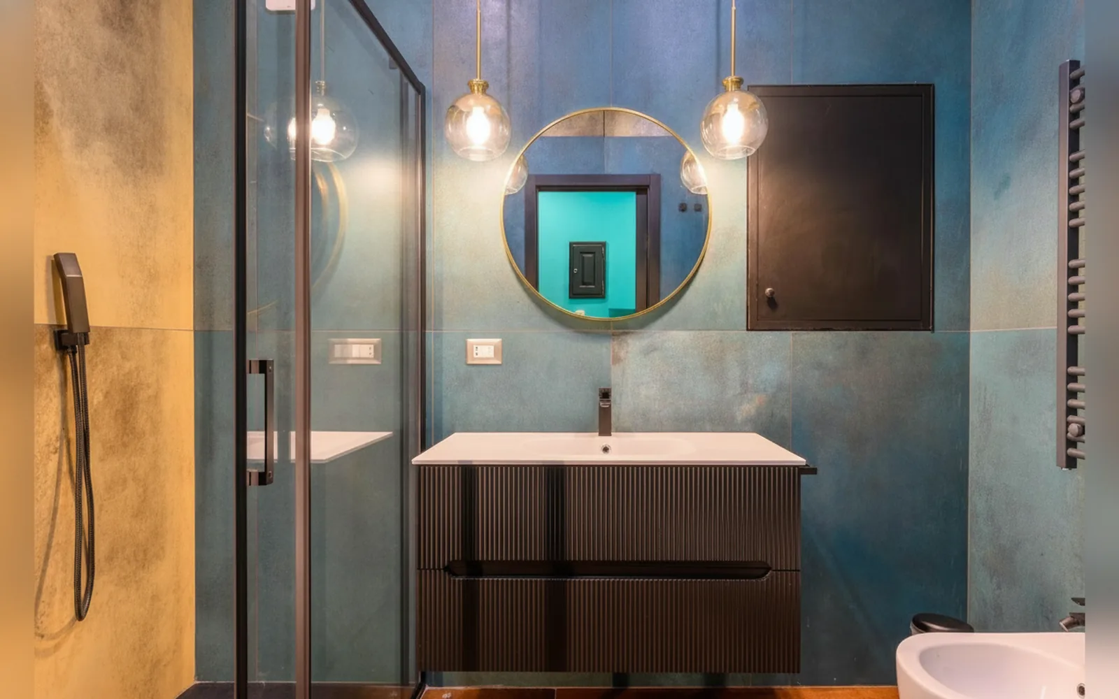Camera con bagno privato — flowers apartments, Roma (Lazio) (foto 82)